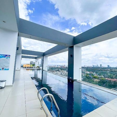 Escada Next Level Luxurious Home ナイロビ エクステリア 写真