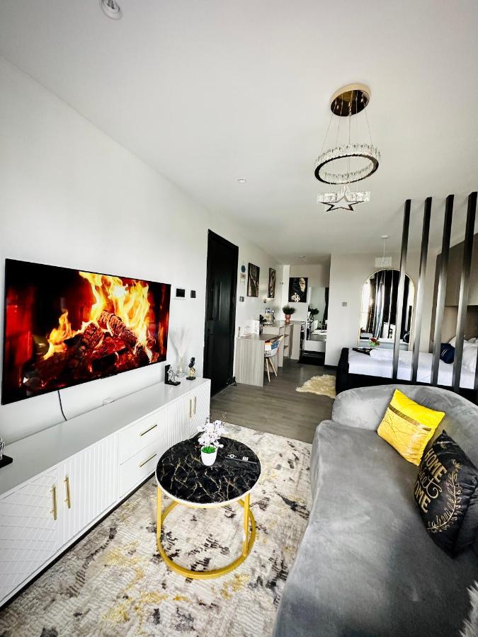 Escada Next Level Luxurious Home ナイロビ エクステリア 写真